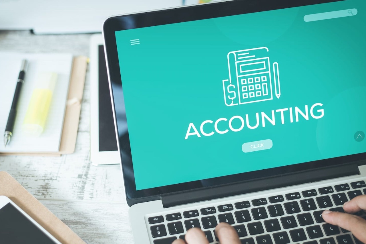 Sage vs. Pastel: Which Accounting Software is Best for Zimbabwean Businesses?